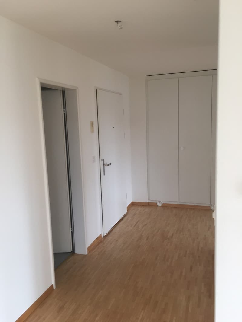4.5-Zimmer-Wohnung im 1. Obergeschoss mit Balkon (4)