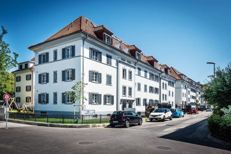Charmante 2.5-Zimmer-Wohnung an ruhiger Lage in Winterthur (1)