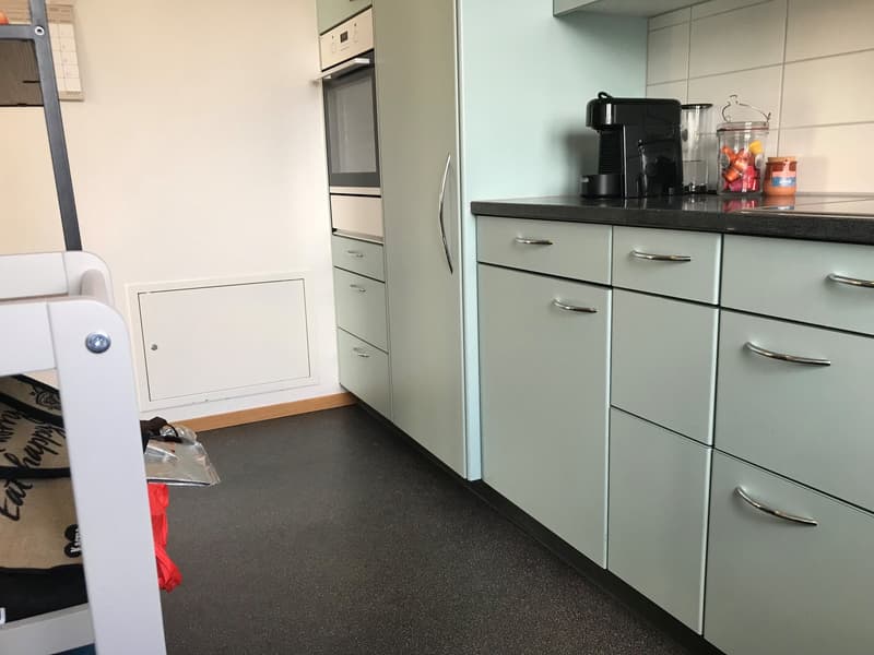 Charmante 4,5 Zimmer Maisonette-Wohnung im Dorfkern von Oberwinterthur (2)