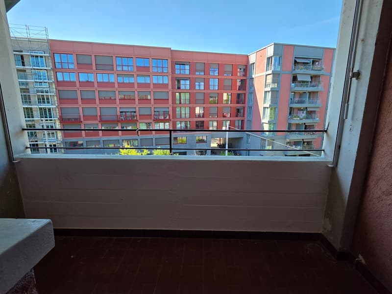 Bright 4-room apartment near Kannenfeldpark and Westfeld Quarter (7)
