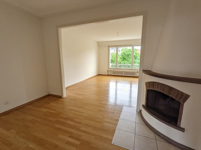 Joli appartement 3 pièces avec cheminée sur Neue Bahnhofstr. à Muttenz (8)