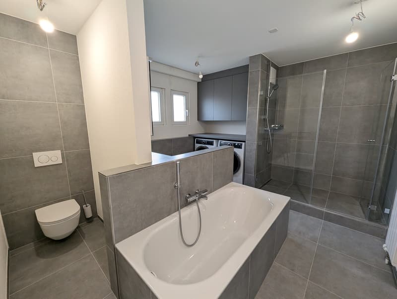 Appartement attique exclusif de 4,5 pièces avec 2 terrasses à St. Johann (5)