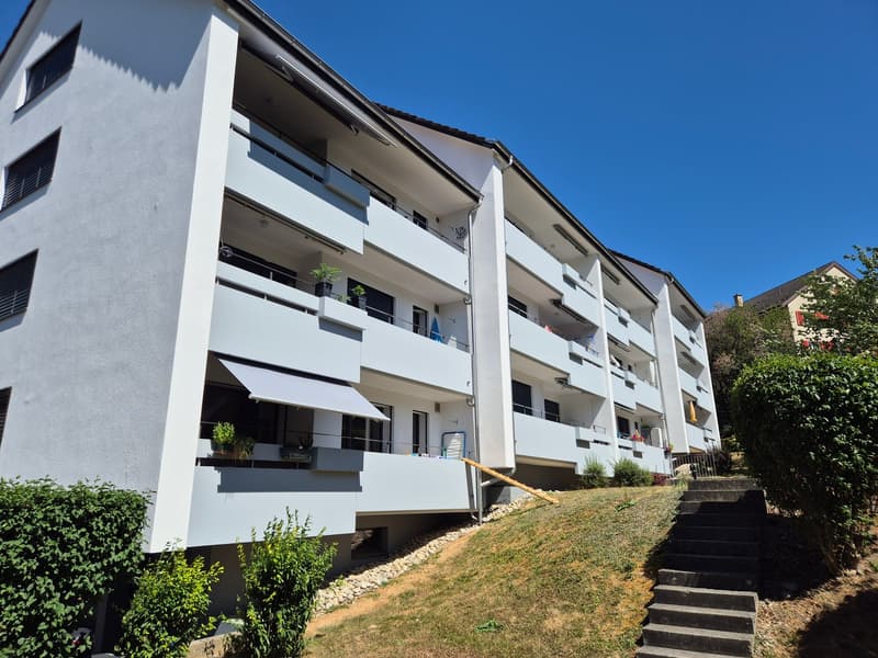 Helle 3.5-Zimmer-Wohnung mit Balkon (2.OG ohne Lift) in Oberdorf BL (2)
