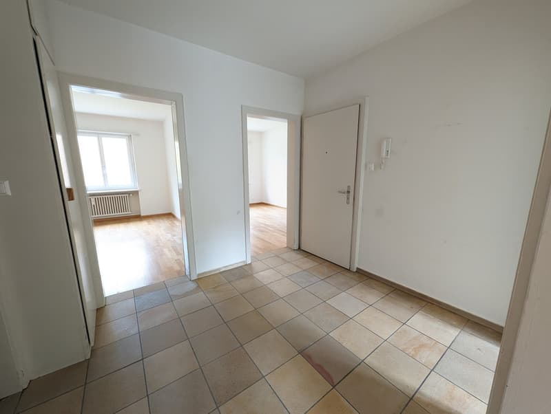 3-Zimmer Dach-Whg an ruhiger Wohnlage im Grünen in Riehen (4)