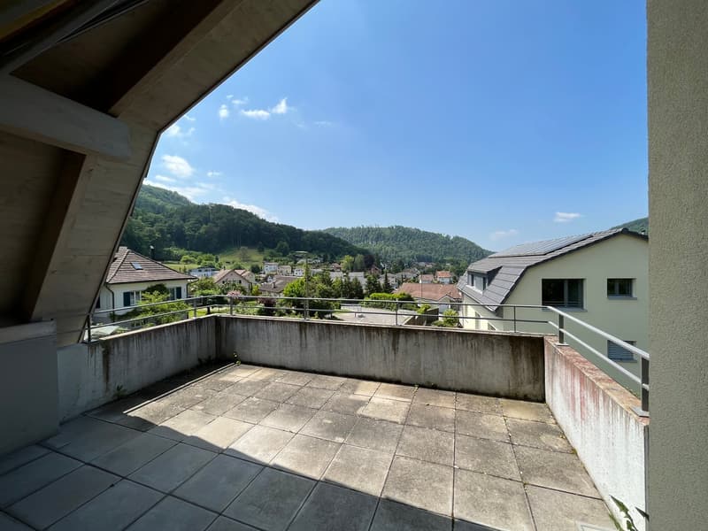 Grosszügige 3,5-Zimmer-Dachwohnung mit Balkon an erhöhter Lage (12)