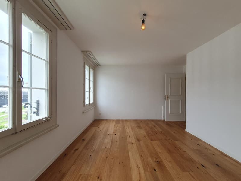 Unique residential location with a view of the monastery! (8)