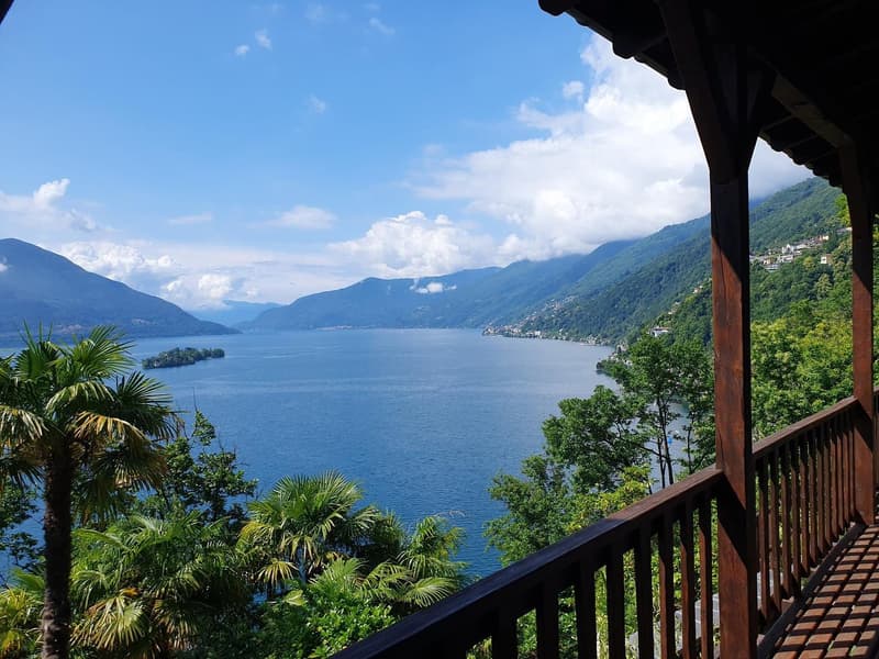 Havre méditerranéen avec vue panoramique – Votre nouvelle maison à Ronco sopra Ascona (1)