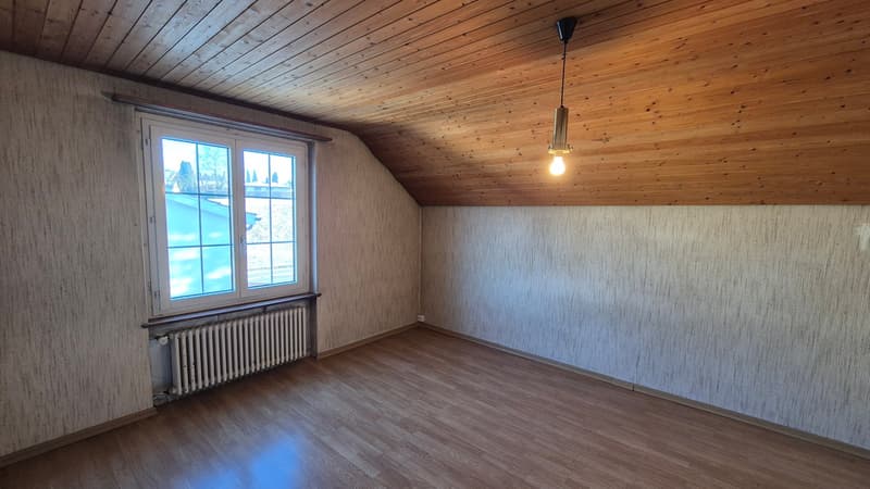 Charming single-family house with great garden and lots of potential (19)