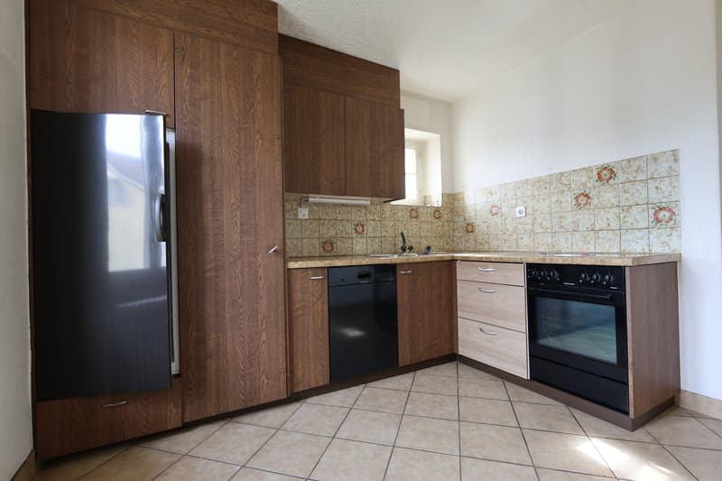 Charming two-family house with versatile usage possibilities (7)