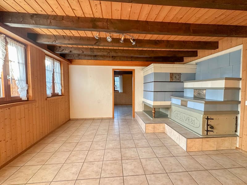 Attractive two-family house with development potential in the heart of Gränichen (9)
