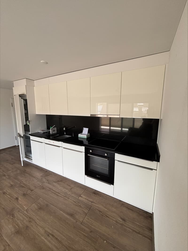 Attractive 2.5-room attic apartment in Seon (1)