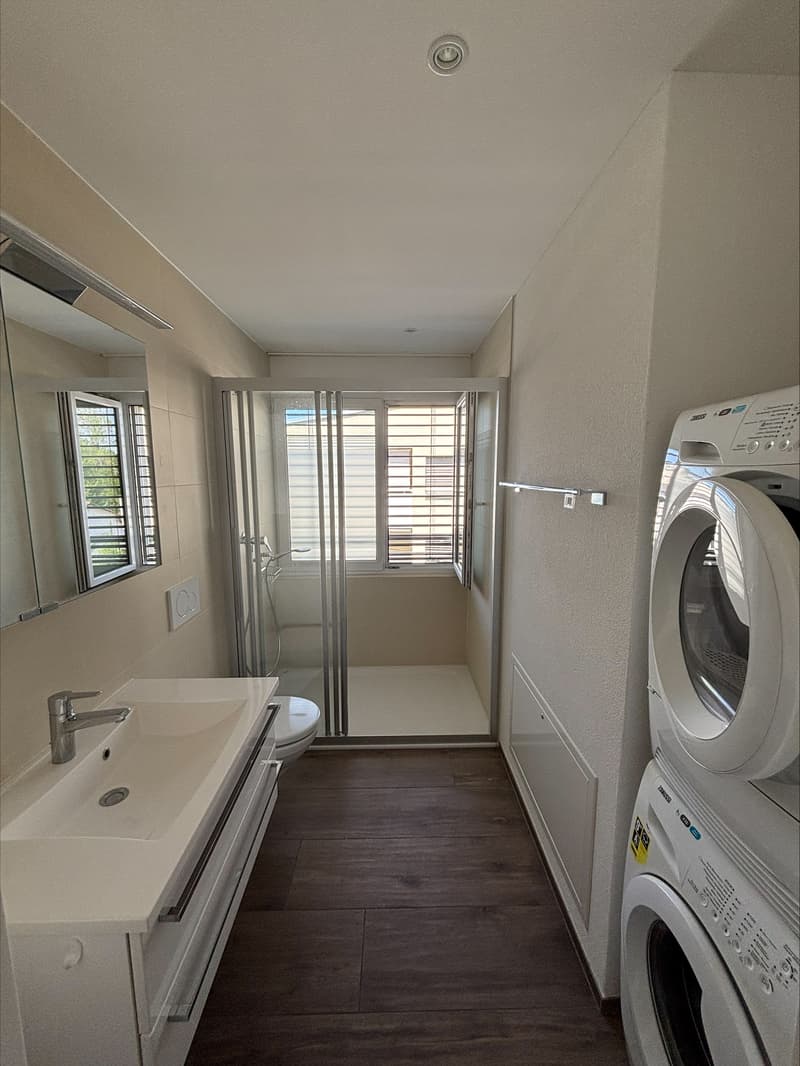 Attractive 2.5-room attic apartment in Seon (4)