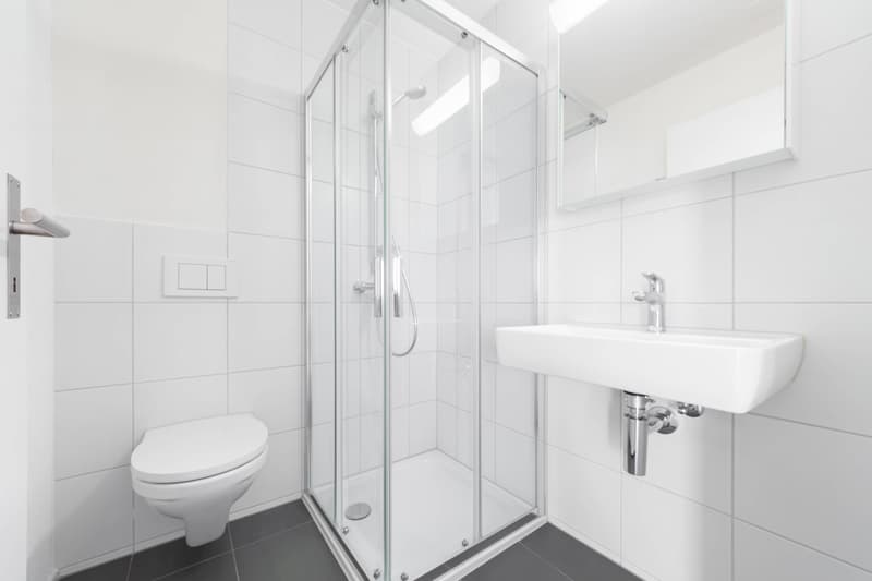 Badezimmer mir Dusche
