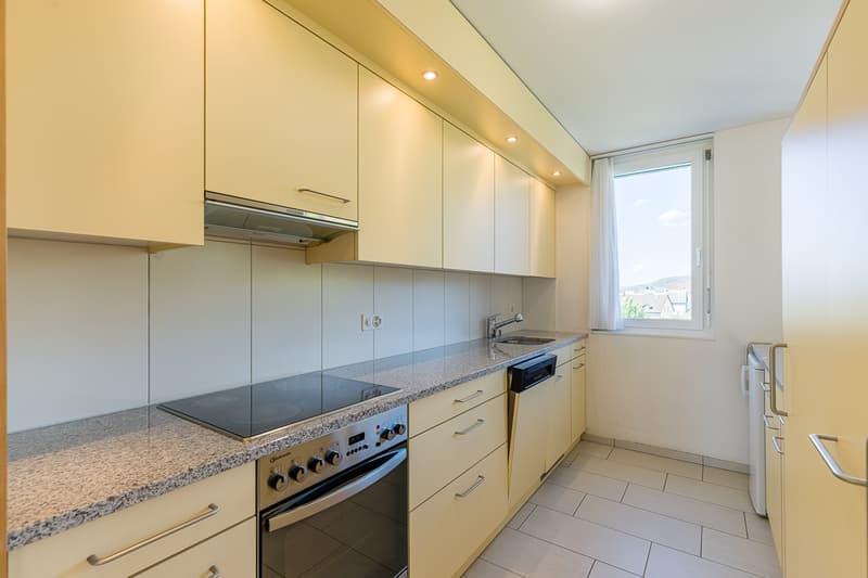 Exlusive 4.5-Zimmer-Maisonett-Wohnung an zentraler Lage in Lenzburg (7)