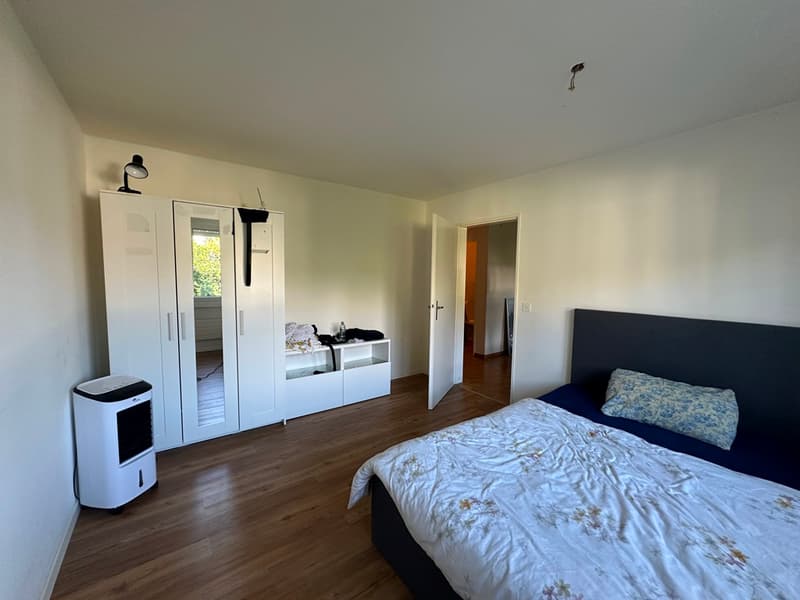2.5 Zimmerwohnung - Schlafzimmer
