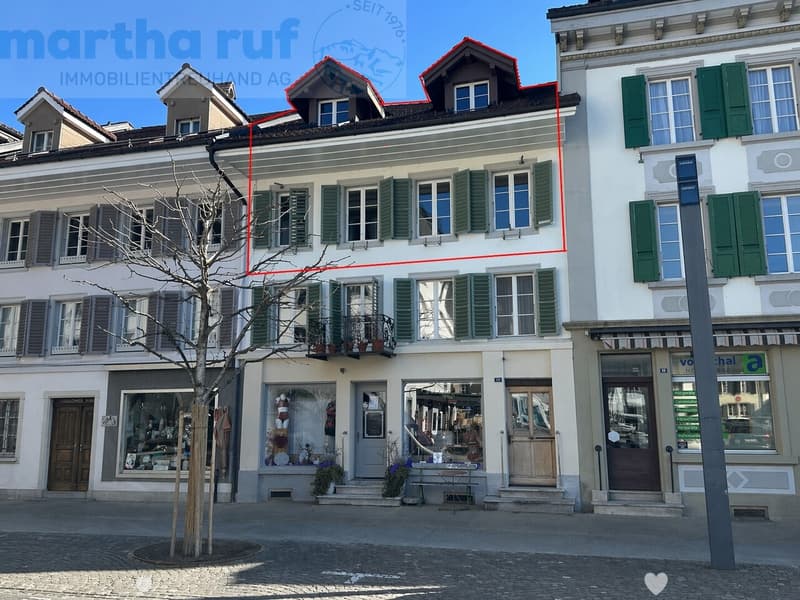 Altstadtjuwel Grosszügige und stilvolle 4.5-Zimmer-Maisonettewohnung (1)