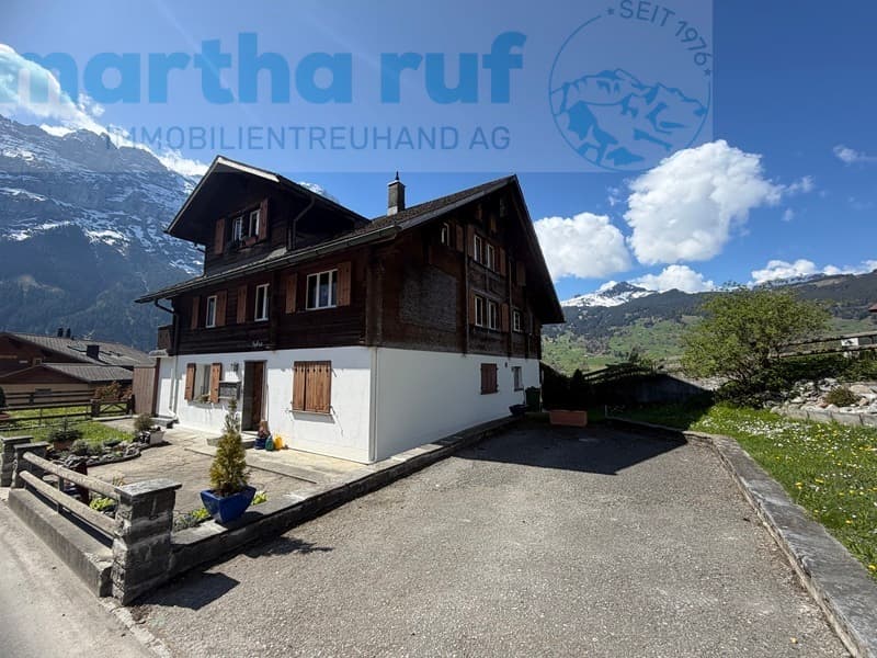3-Family House on Grindelwald's Sunny Side, Holiday Object without Second Home Restriction (8)