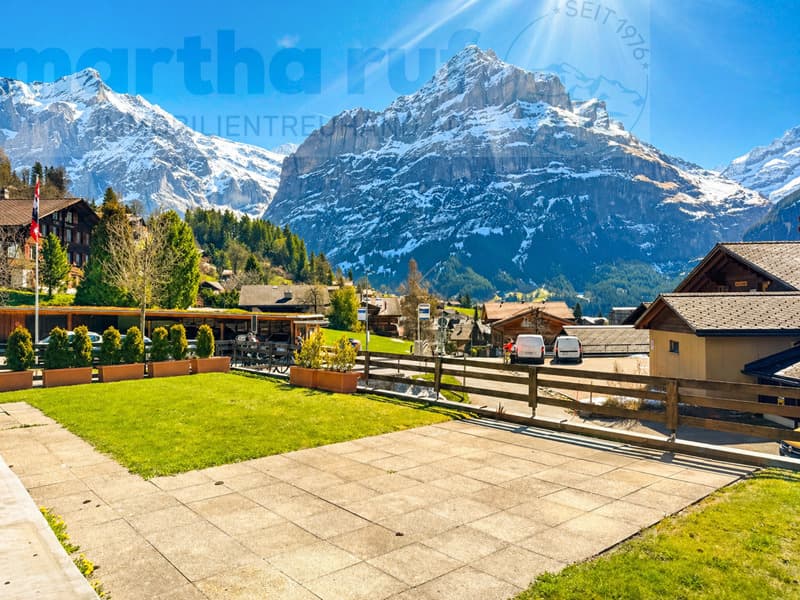 3-Family House on Grindelwald's Sunny Side, Holiday Object without Second Home Restriction (4)