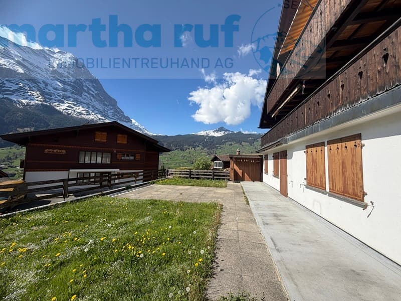3-Family House on Grindelwald's Sunny Side, Holiday Object without Second Home Restriction (6)