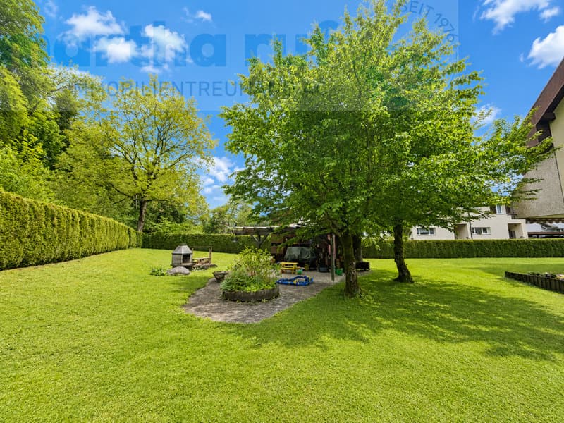 2.5-room apartment on the 1st floor with fireplace and mountain view (2)