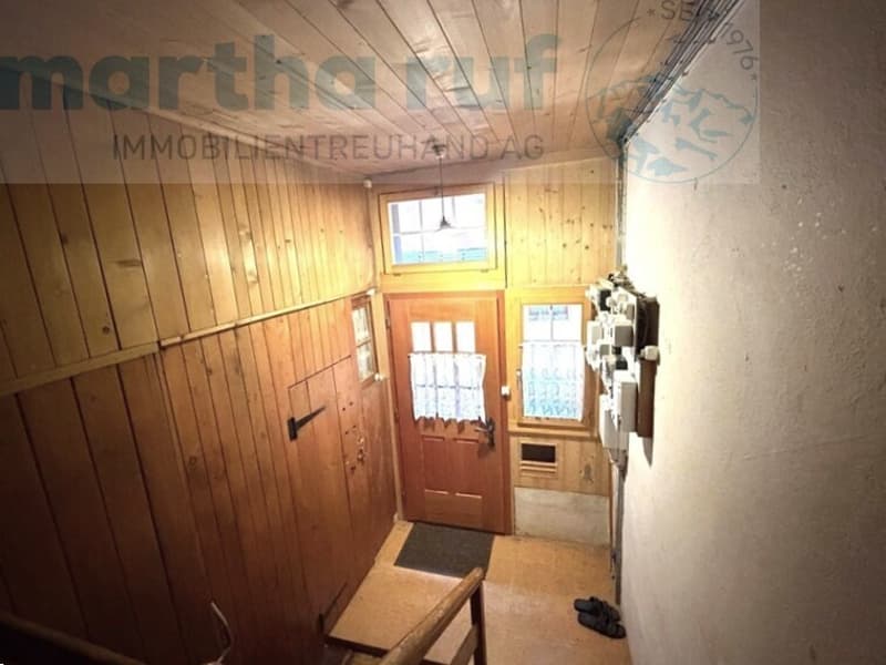 Middle house with charm and a view of the lake (6)