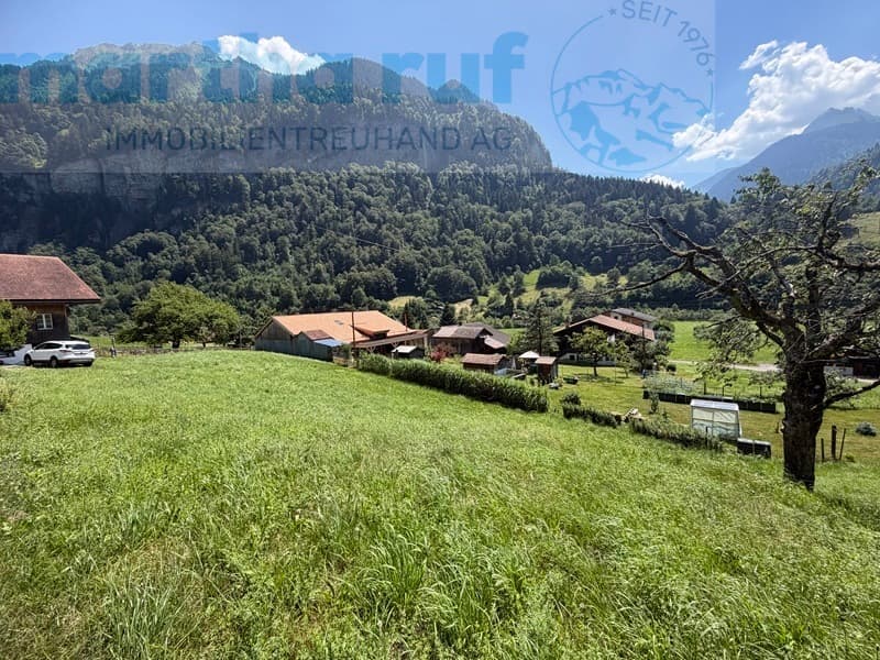 Living close to nature in an idyllic location, cozy 7.5-room semi-detached house (3)