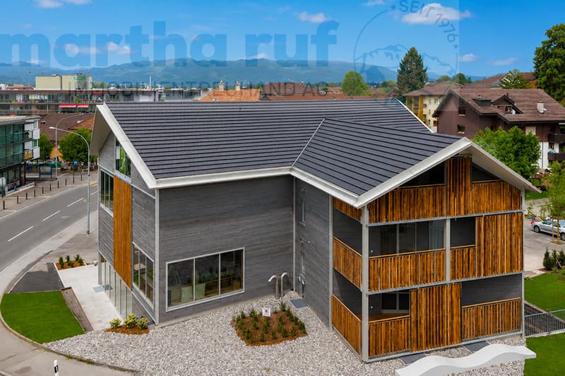 Im Zentrum gelegene, helle 4.5- Zimmer Wohnung mit Lift (10)