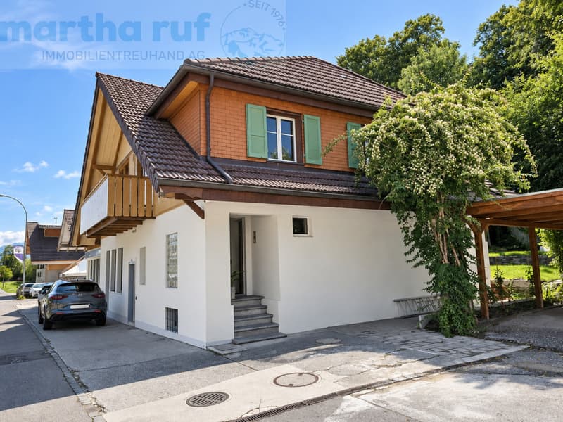 Moderne 5-Zimmer-Wohnung im 1. Stock mit viel Wohnkomfort (1)