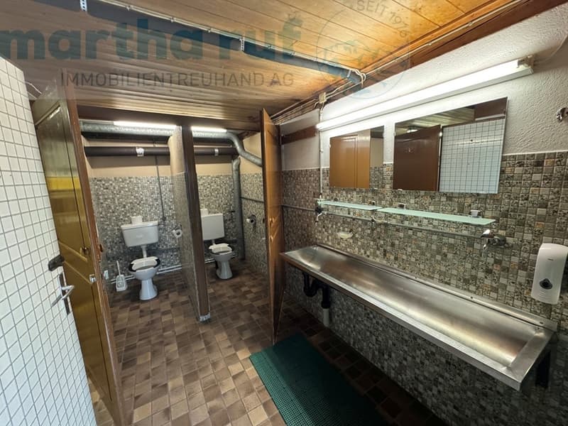 Sanitär Herren mit 2 WC