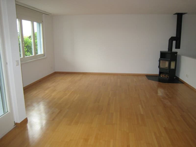 Wohnzimmer (Musterbild)
