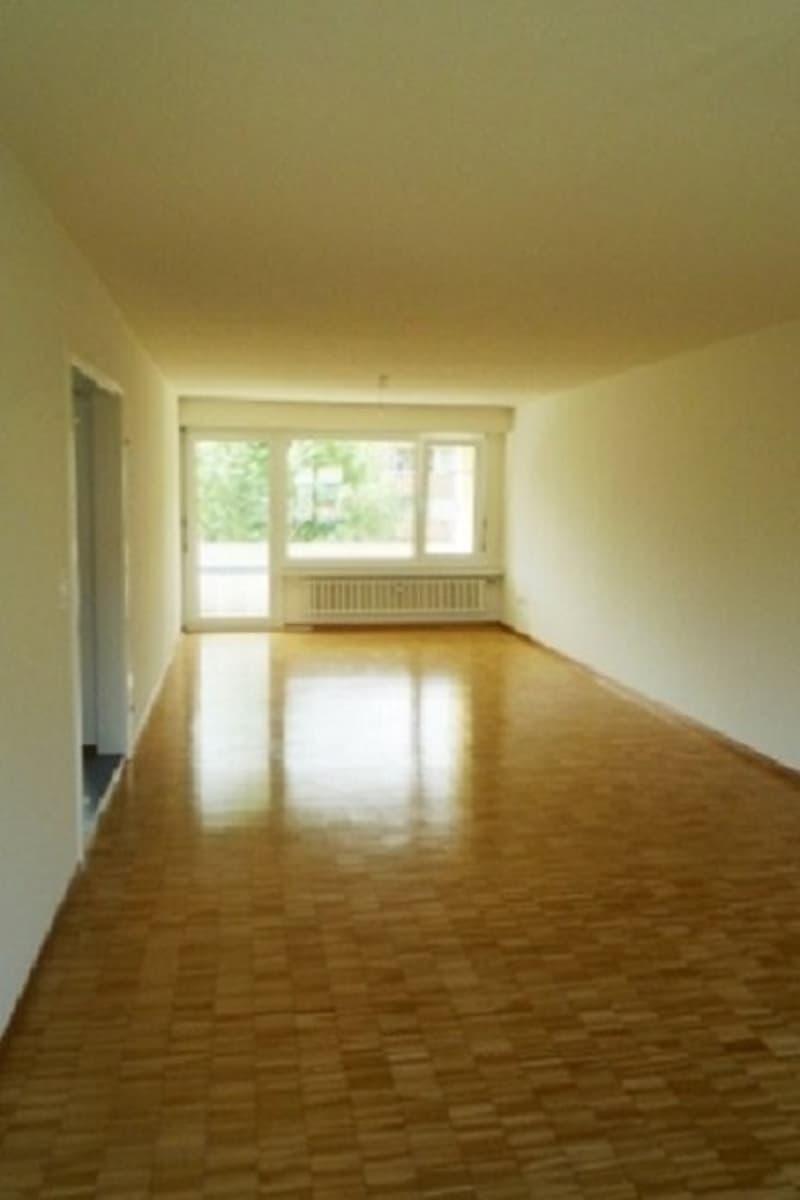 Wohnzimmer (Musterbild)