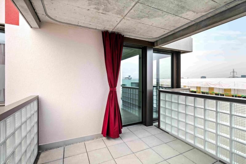 Balkon (Musterobjekt)