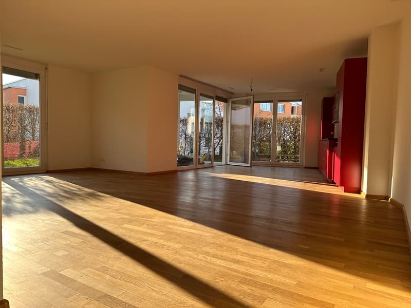Appartement spacieux au rez-de-chaussée avec flair de maison unifamiliale (1)