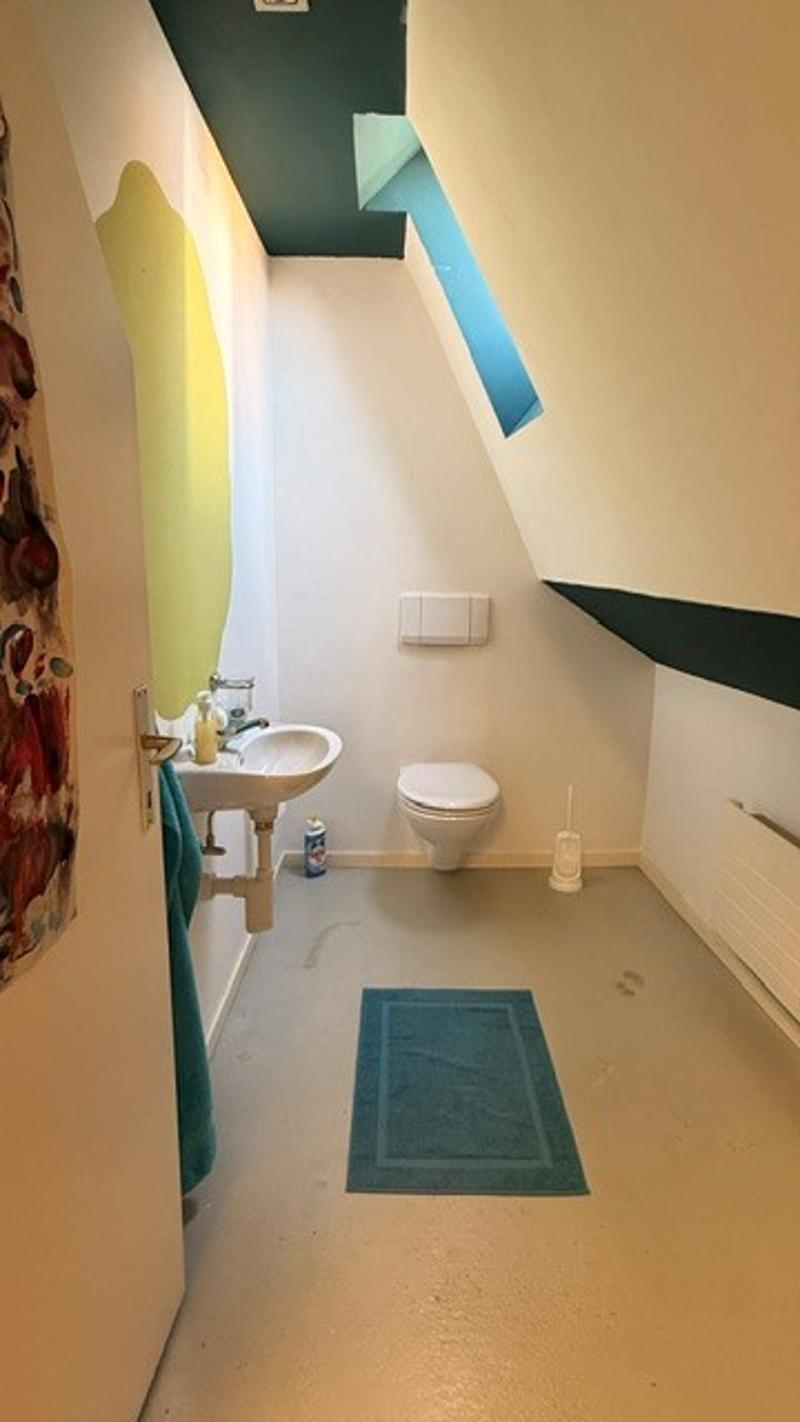 Atelier-/Hobbyraum im Dachgeschoss eines Mehrfamilienhauses zu vermieten (6)