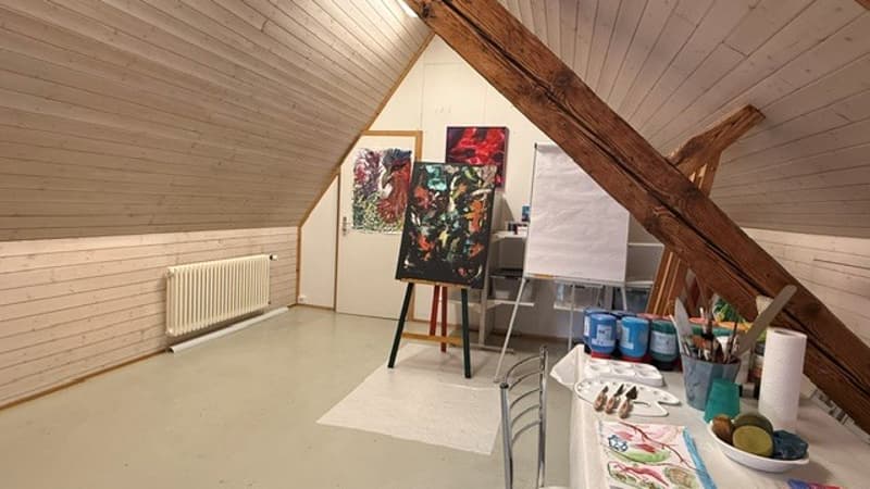 Atelier-/Hobbyraum im Dachgeschoss eines Mehrfamilienhauses zu vermieten (5)