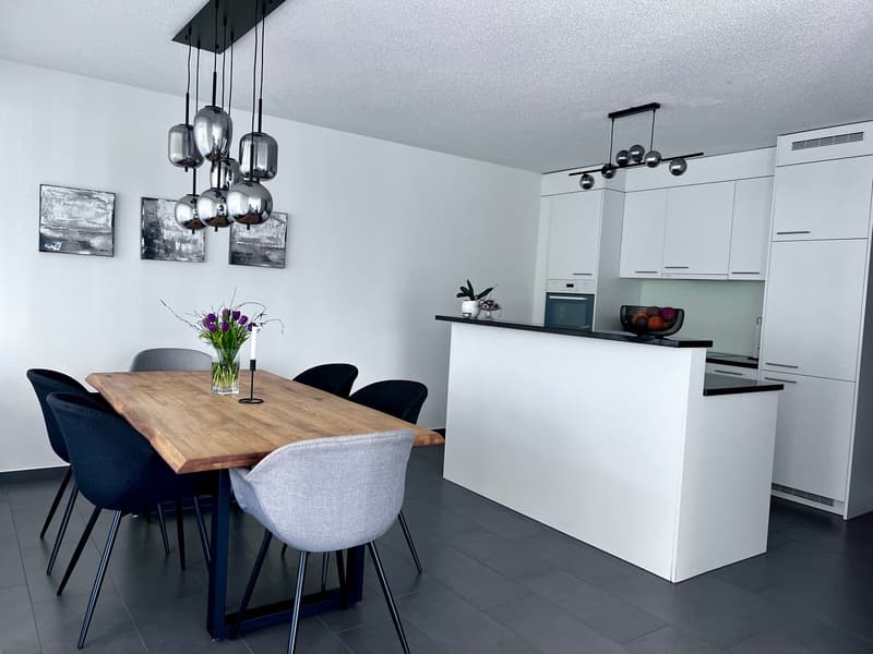 Moderne 4.5-Zimmerwohnung am Dorfrand von Magden (2)
