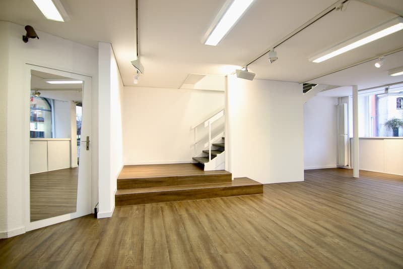 Retail space on two floors in the heart of Solothurn's Old Town for rent (3)