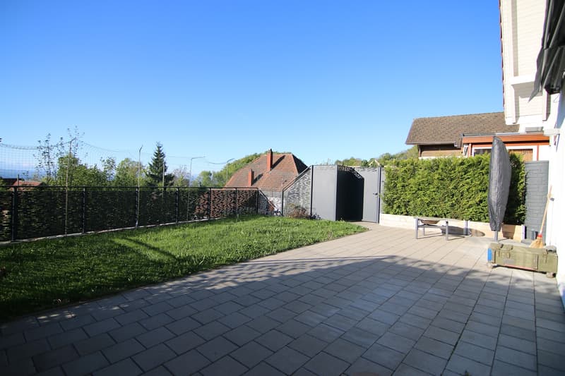 Unique 3.5-room single-family house with a view and wellness oasis (3)