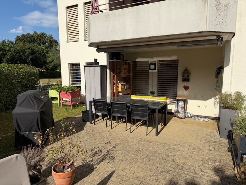 Appartamento 5.5 locali adatto alle famiglie con terrazza giardino a Zuchwil (2)