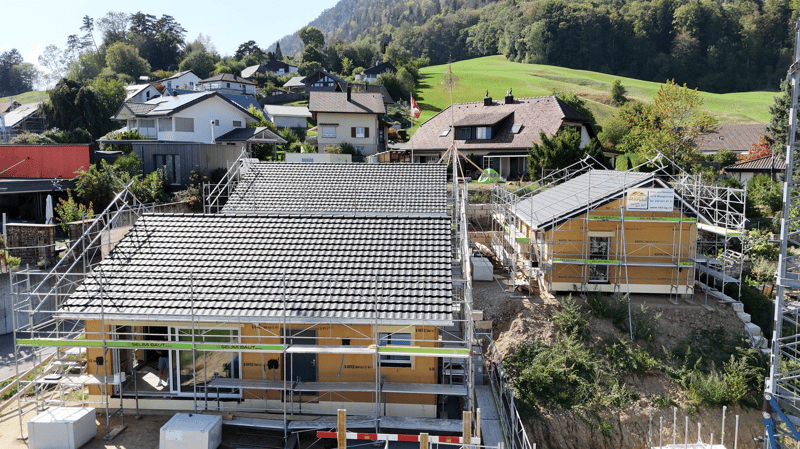 Neubau mit Aussicht - 3 charmante 3.5-Zimmer Tiny Houses (1)