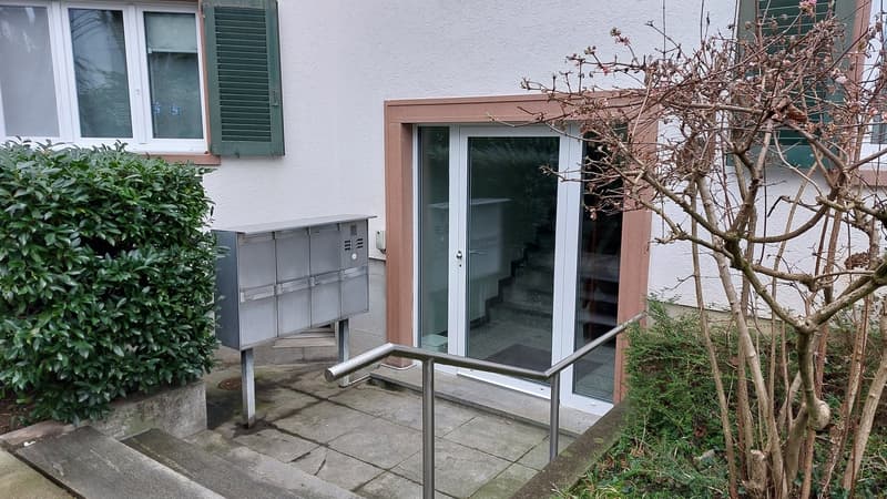 Freshly renovated 3.5-room attic apartment at Lindenplatz in Bettingen (8)
