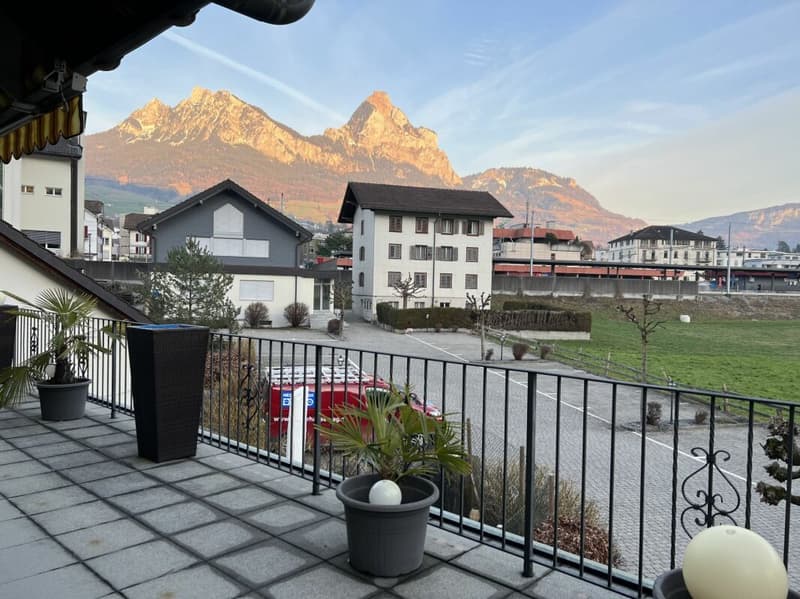 Aussicht Balkon Mythen