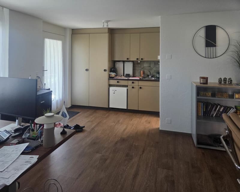 Büroraum im Zentrum von Meggen (1)