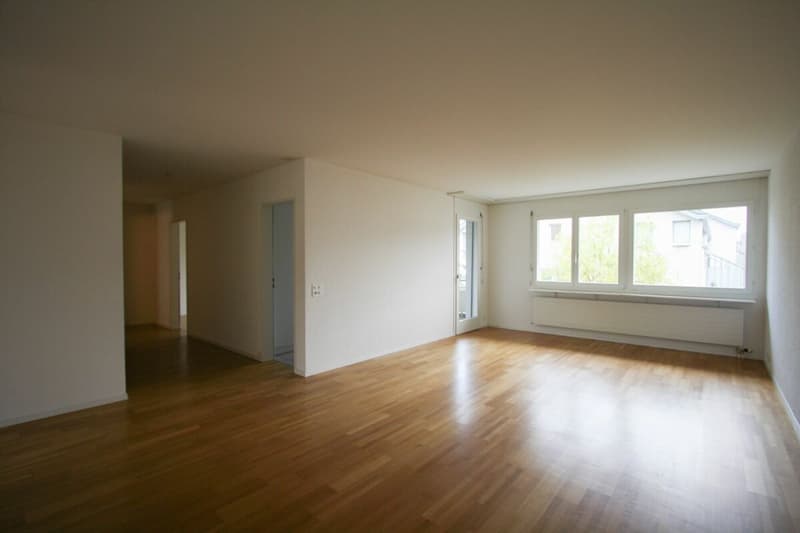 2.5-Zimmerwohnung im Zentrum mit Cheminée (4)