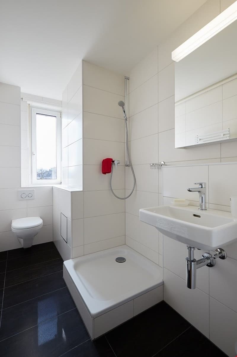 WEI32C bathroom