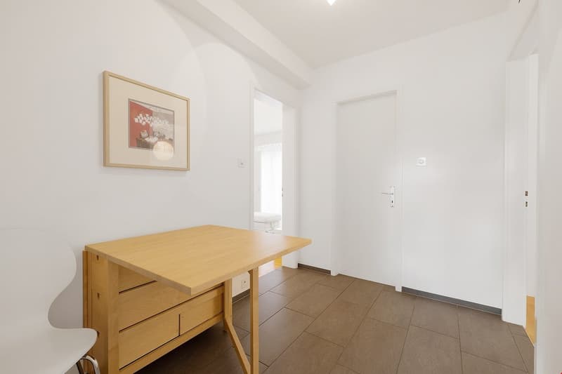 Quiet two bedroom apartment near Schüztenmatt Park (8)