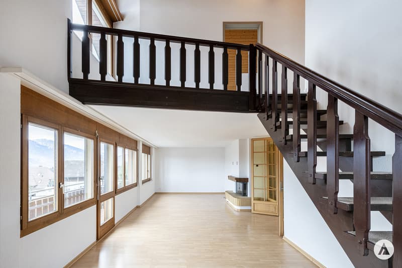 Charming Maisonette with Beautiful Distant View (4)