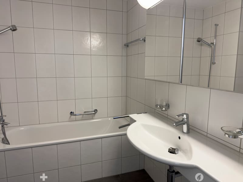 H47, 121 Badezimmer