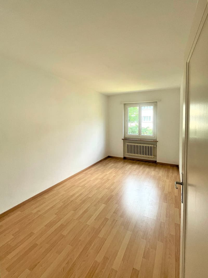 B8, Objekt 7, Zimmer links