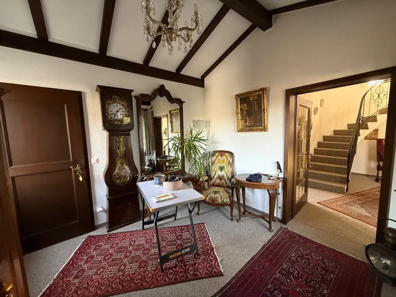 Casa unifamiliare 5.5 locali con terreno di 2000 m² - una rarità a Täuffelen (2)